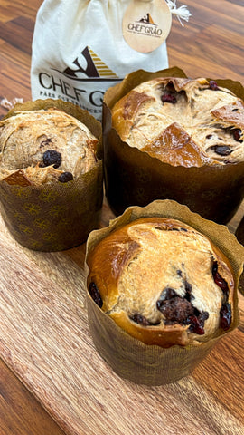 Briochetone de Cacau com Cranberry & Chocolate 70% e Recheio de Nutella®. 330g e 550g